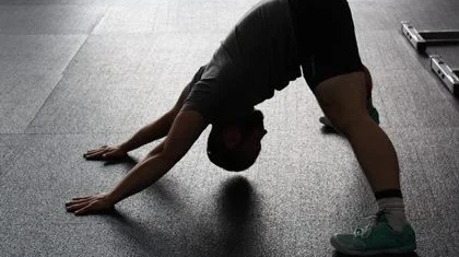 stretches for back  pain