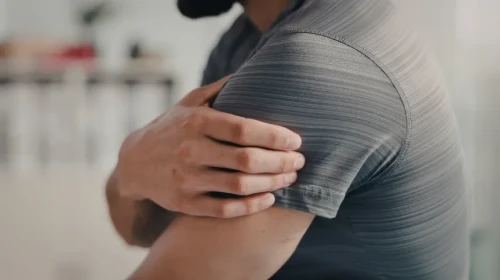 patient with painful shoulder