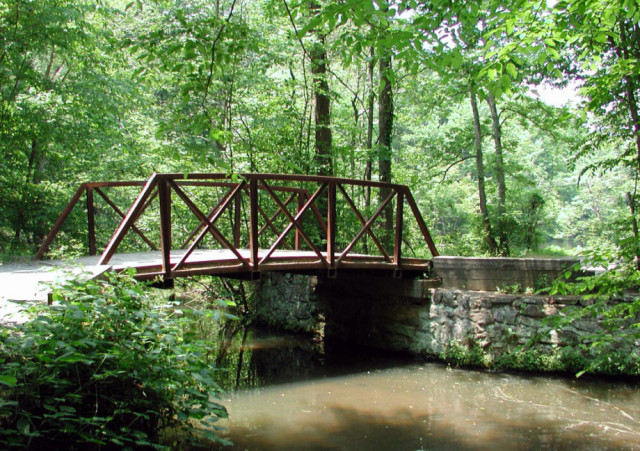 a guide to Winston-Salem's greenways