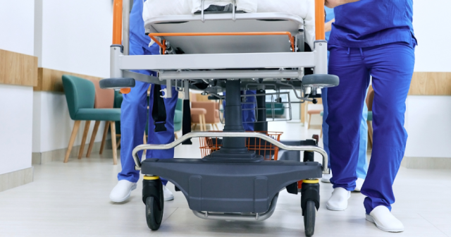 After-Hours vs. Emergency: Where to Go for Orthopedic Injuries