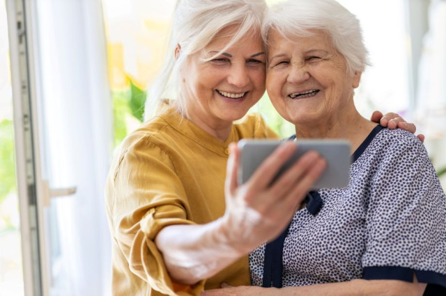 Tips to Care for an Aging Parent