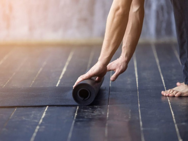 Rolling up yoga mat | Benefits of Yoga