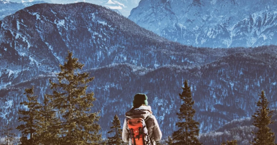 Beat the Cold on Winter Hikes Orthopedic Blog OrthoCarolina