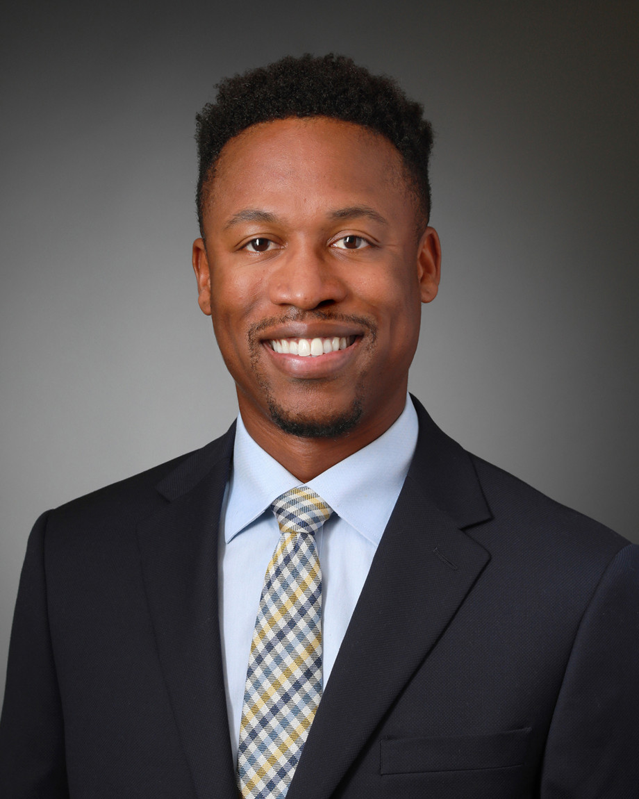 Dr. Randall McKnight, MD Orthopedic Surgeon OrthoCarolina