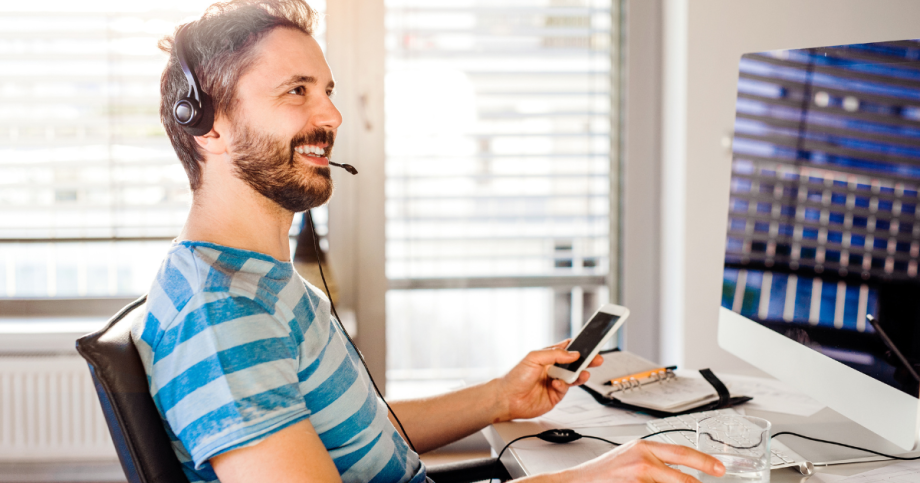 If You Sit at a Desk All Day, You May Start Feeling Gluteus Medius Pain