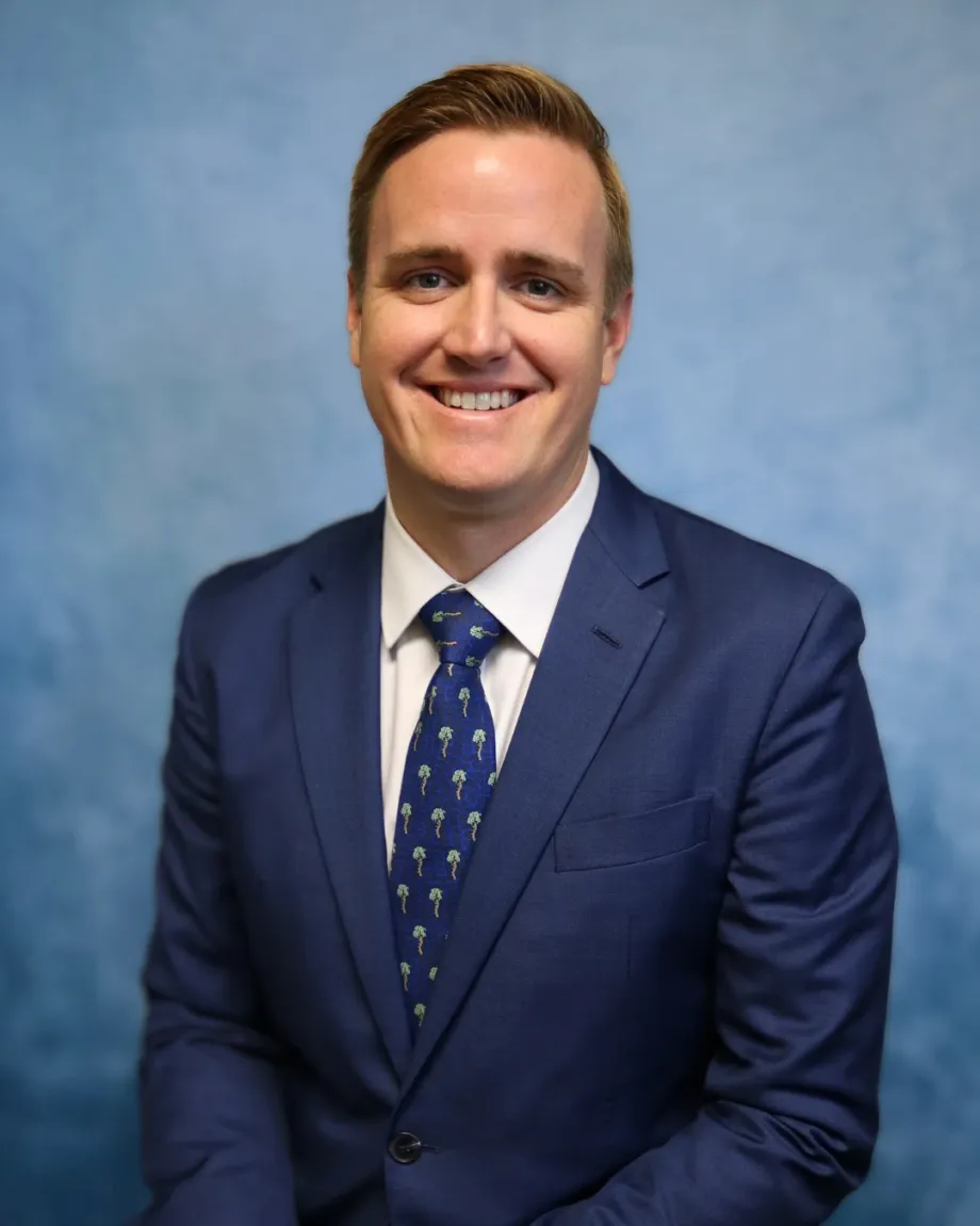 Delaney Lagrew, MD