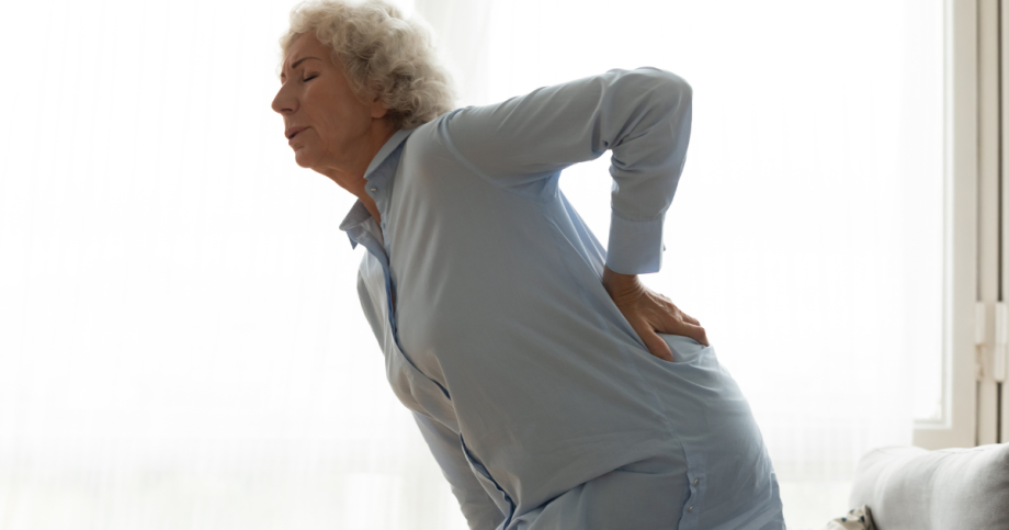 woman with Sacroiliac Joint pain