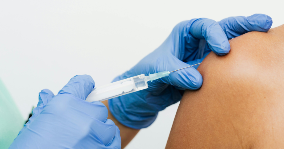 Understanding Your Options: Injections vs. Surgery for Common Orthopedic Conditions