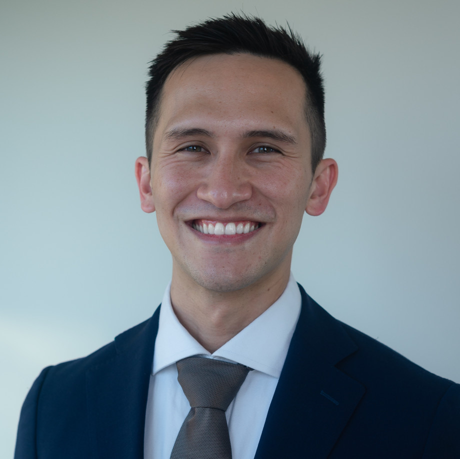 Zachary Mills, MD